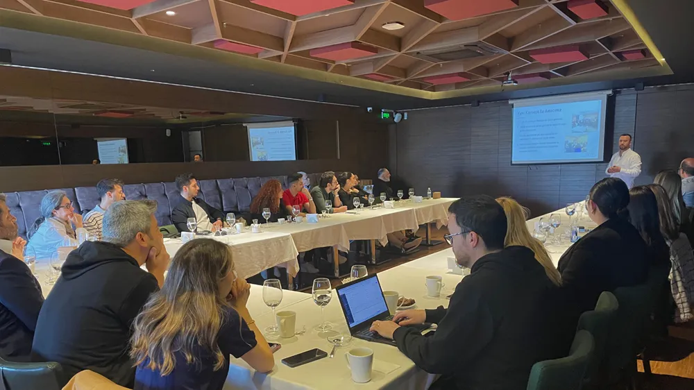zoho meetup istanbul nisan 2025