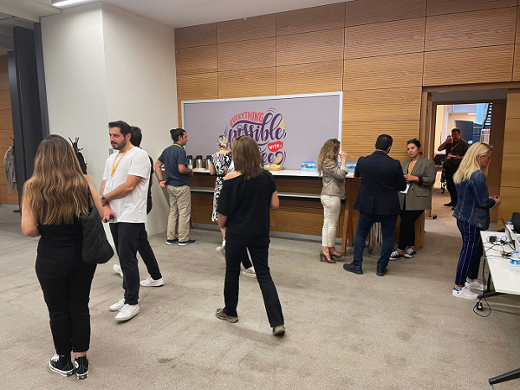 Zoho MeetUp