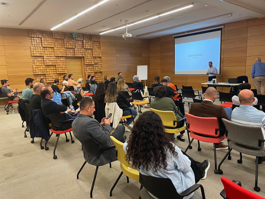 Zoho MeetUp
